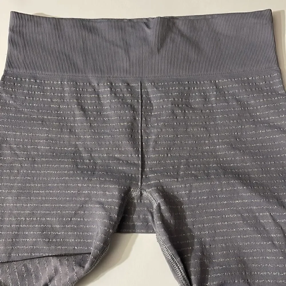 Athleta Shimmer Stripe Tights Cobblestone Gray S